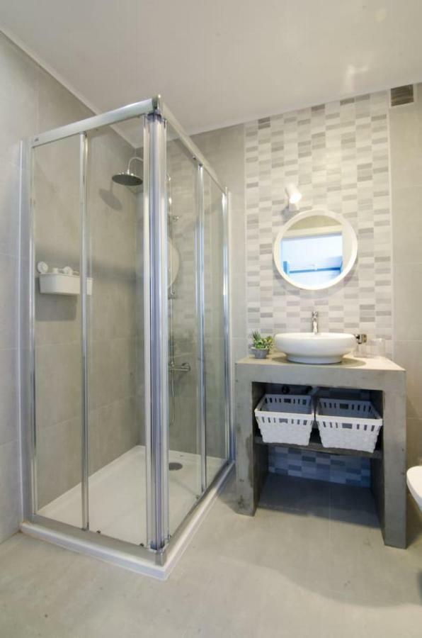 Baywatch Beach House Peniche Apartment ภายนอก รูปภาพ