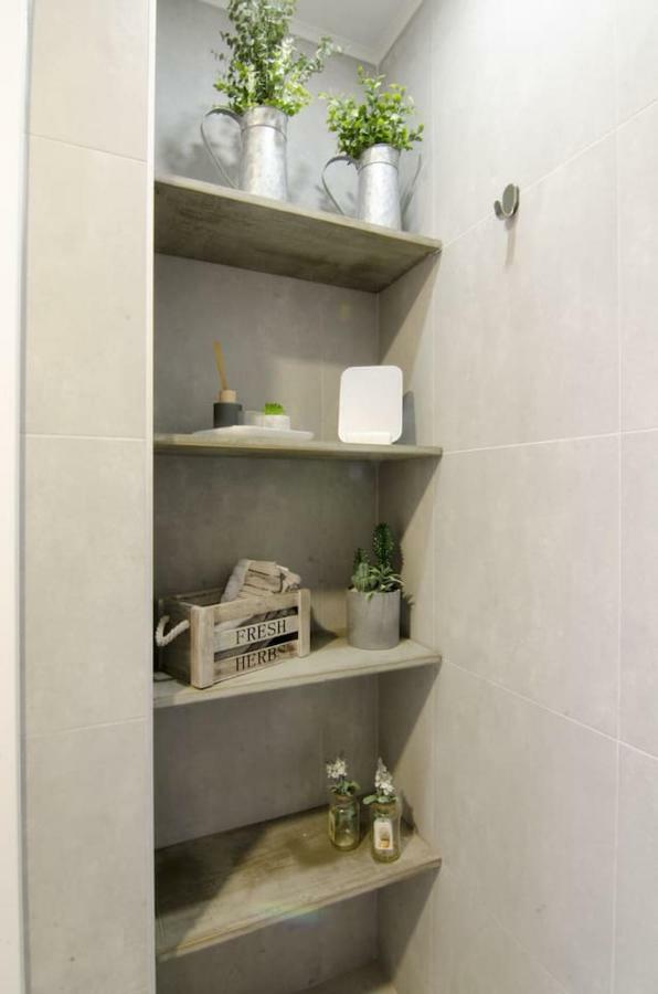 Baywatch Beach House Peniche Apartment ภายนอก รูปภาพ